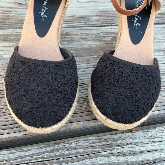 American Eagle Outfitters Black and Tan Espadrille Wedges - Picture 2 of 6